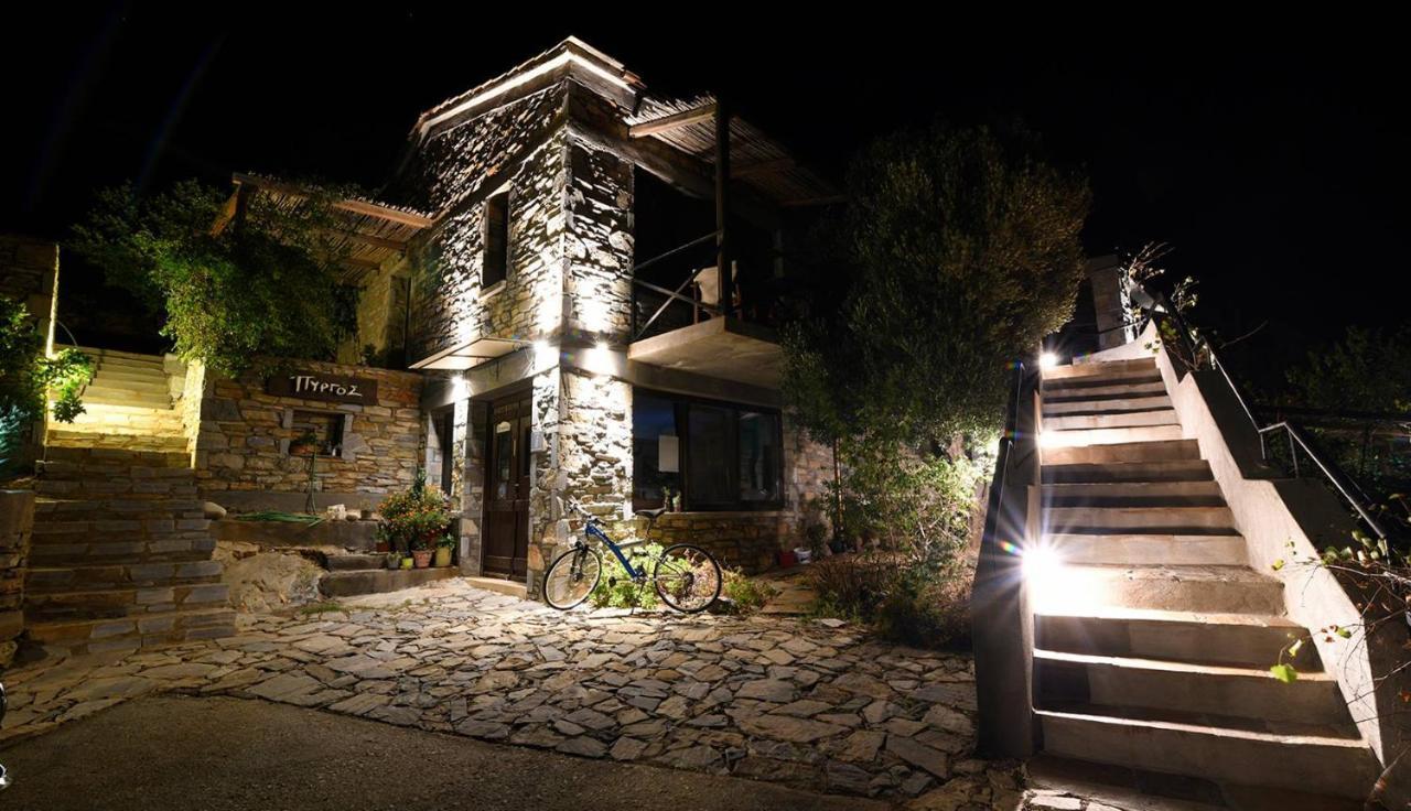 Pyrgos Traditional Village Agios Kirykos  ภายนอก รูปภาพ