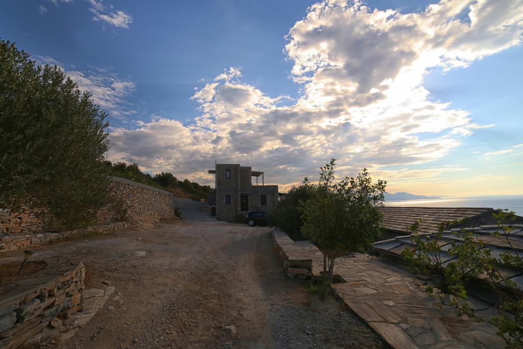 Pyrgos Traditional Village Agios Kirykos  ภายนอก รูปภาพ